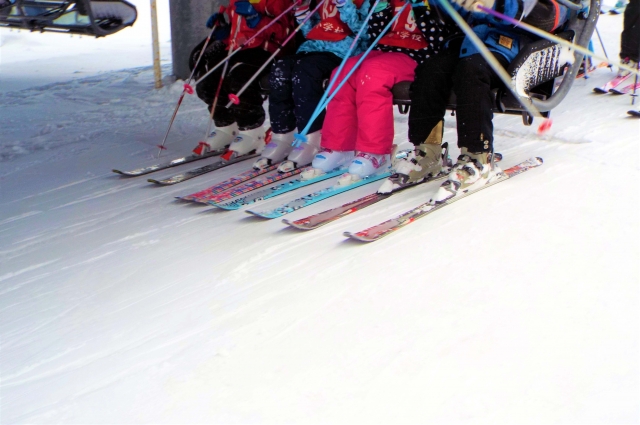 2022/2023 小学生、若者のリフト券が無料・格安のスキー場 | スキー